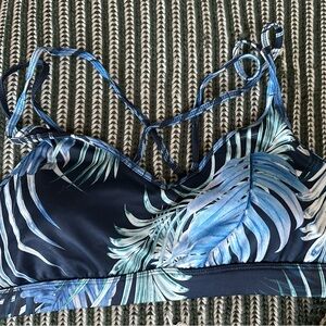 Tropical Leaf Print Sports Bra Top